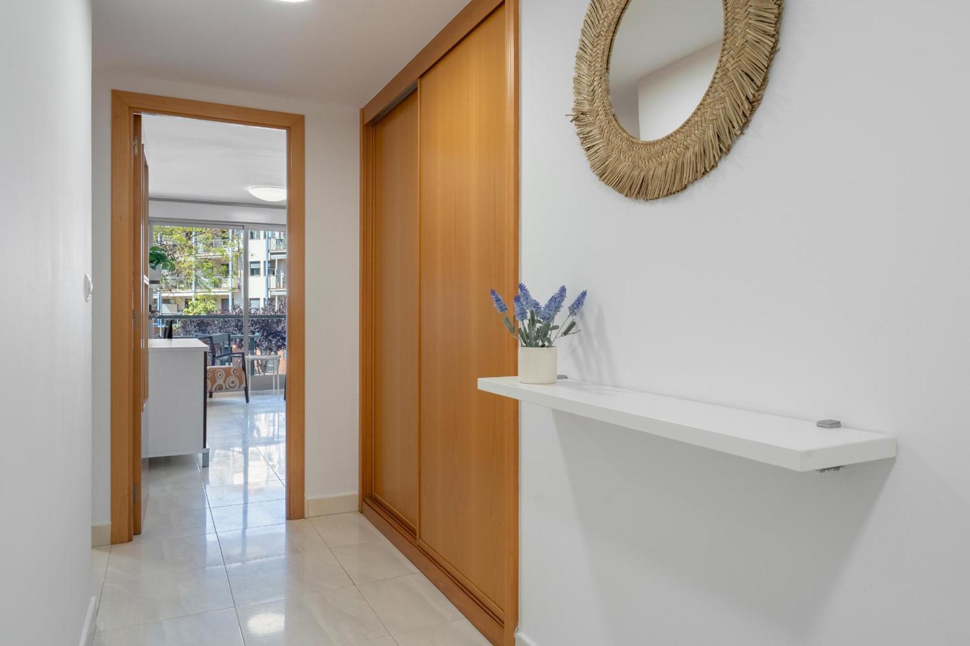 Hauzify I Apartament Mestral Cambrils Luaran gambar